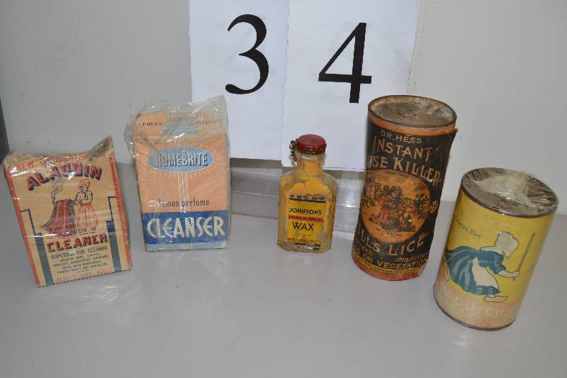 lot 34 image: Vintage cleaning