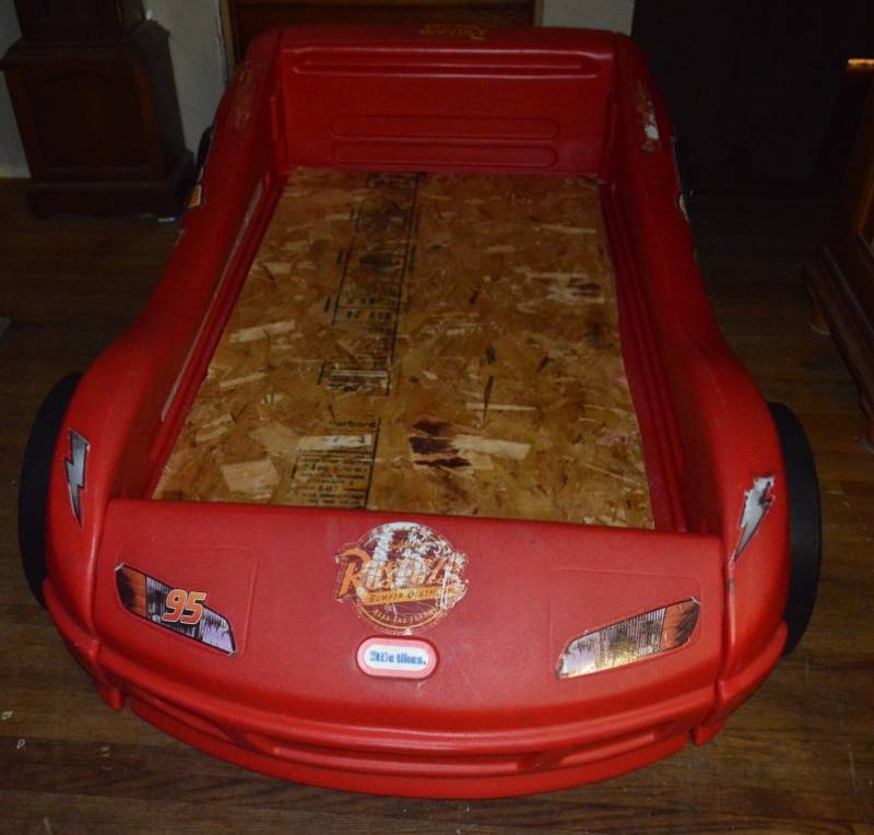 Cars Lightning McQueen Toddler Bed