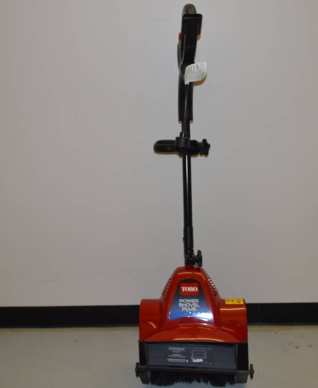 Toro Electric Snow Broom
