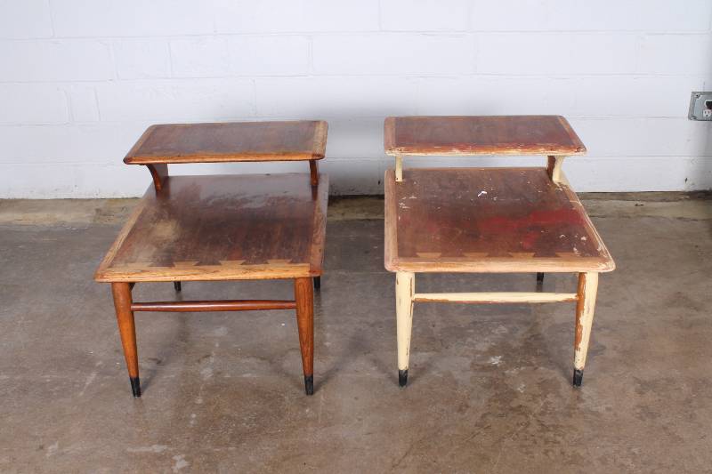 Set of (2) Lane Acclaim End Tables....