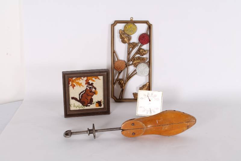 Miscellaneous Vintage Decorations, ...