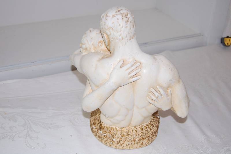 Statue