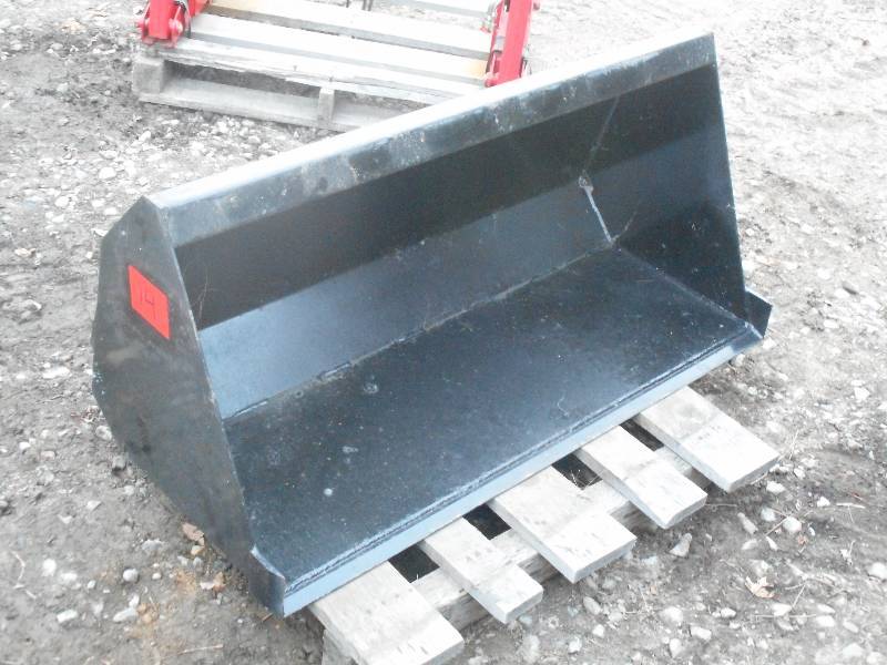 lot 14 image: Unused 48 Tractor Loader Bucket, 4...
