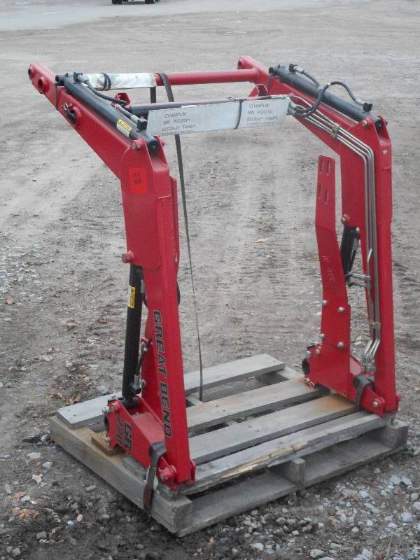 lot 22 image: Unused Great Bend 220 Tractor Loade...