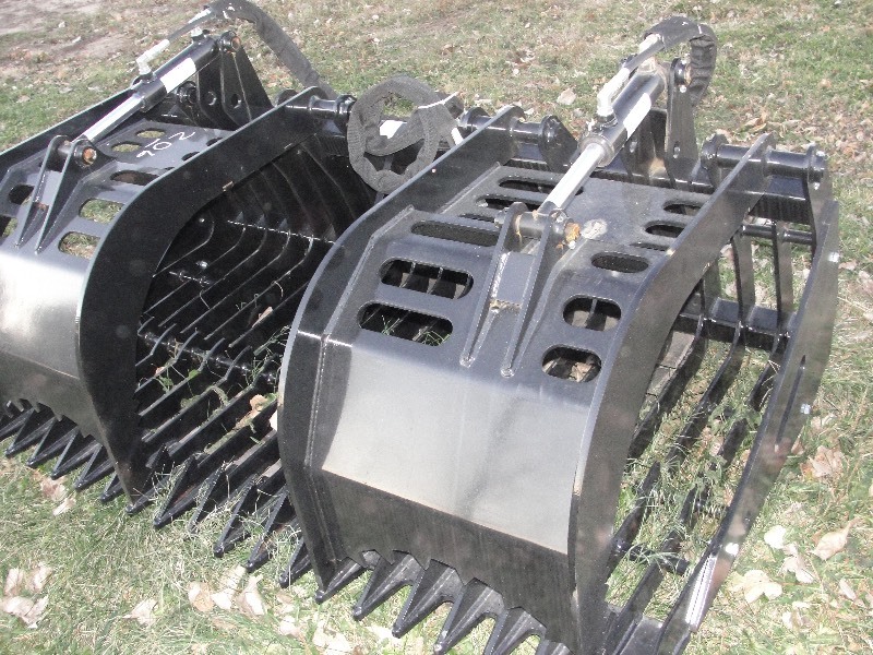 Super Heavy Duty 68 Hawz Chief Grapple with Quick Attach