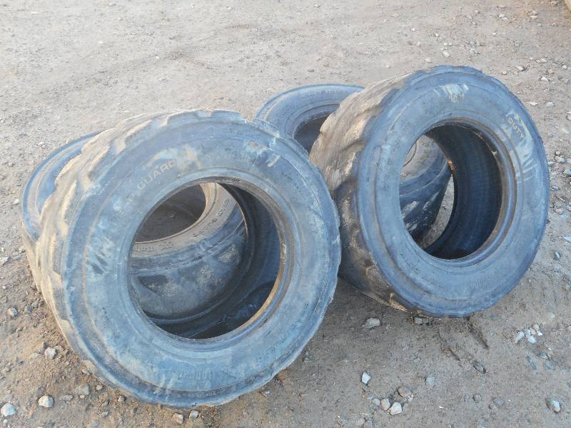 lot 7 image: (4) 1216.5 Skidloader Tires, Good ...
