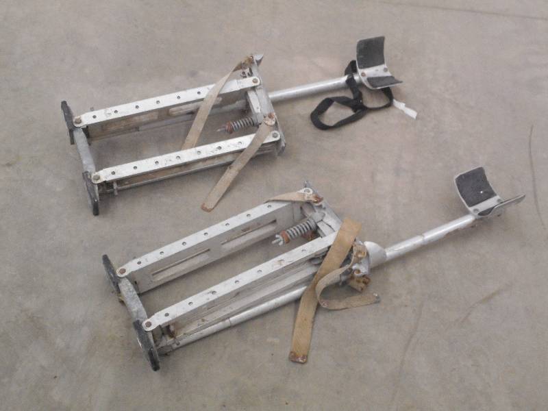 lot 14 image: Pair Of Aluminum Drywall Stilts ...