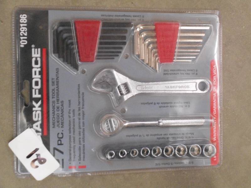lot 21 image: Unused TaskForce 27-Piece Tool Set ...