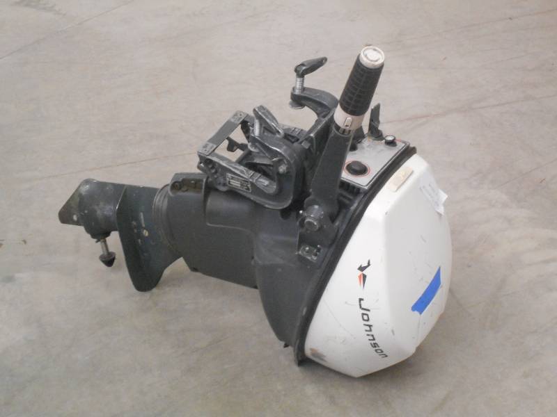 lot 31 image: Johnson 9.5HP Outboard Motor, No Pr...