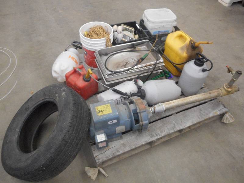 lot 85 image: Pallet Lot Industrial Electric Pum...
