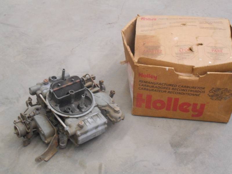 lot 88 image: Holley 4-Barrel Carb ...