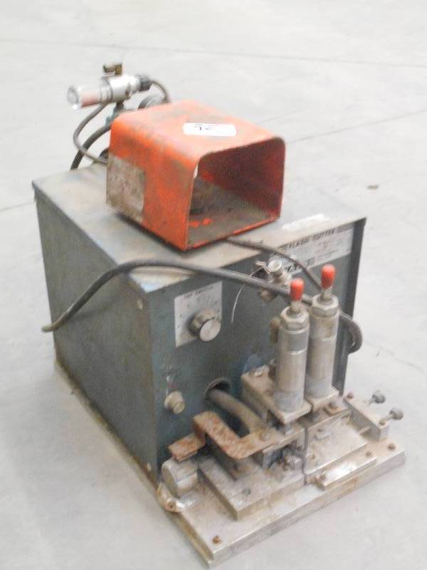 lot 95 image: Ewald Industrial 230Volt Flash Cutt...