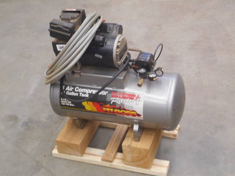 lot 105 image: Campbell Hausfeld 13-Gallon 120Volt...