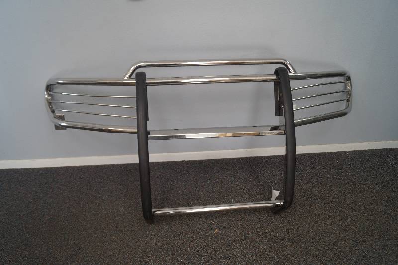 Dee Zee GrilleBrush Guard