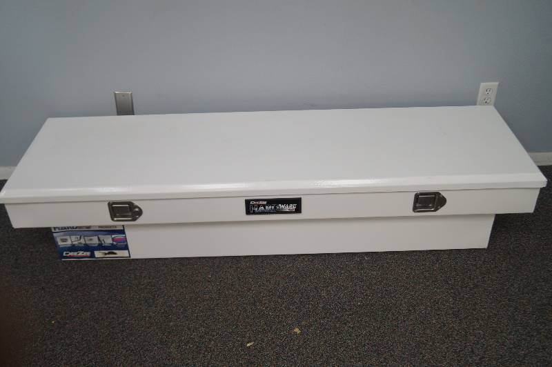 Dee Zee 5th Wheel Tool Box