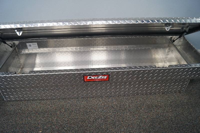 Dee Zee Single Lid Crossover Truck Toolbox