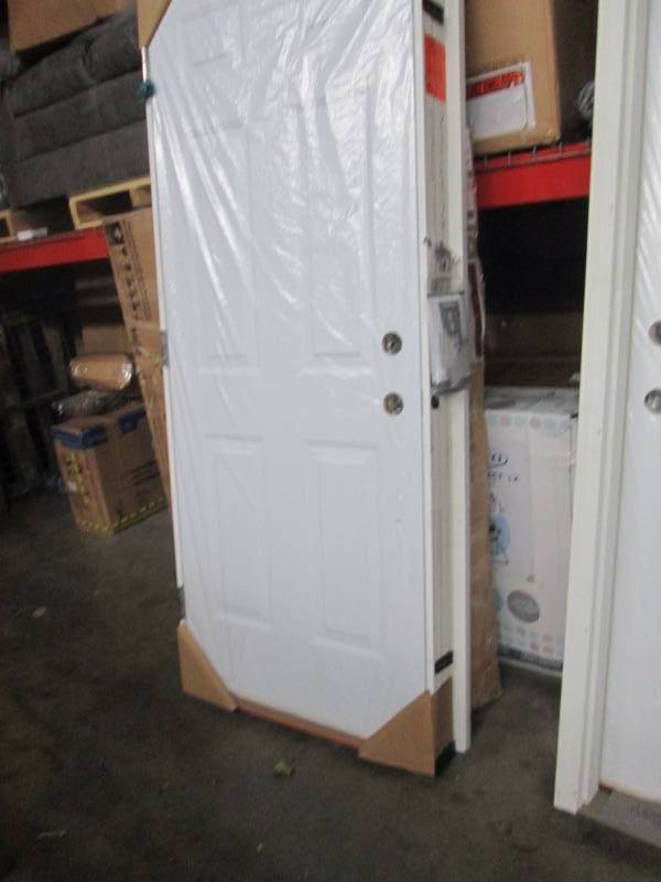 lot 3 image: Waudena Millwork Exterior Door