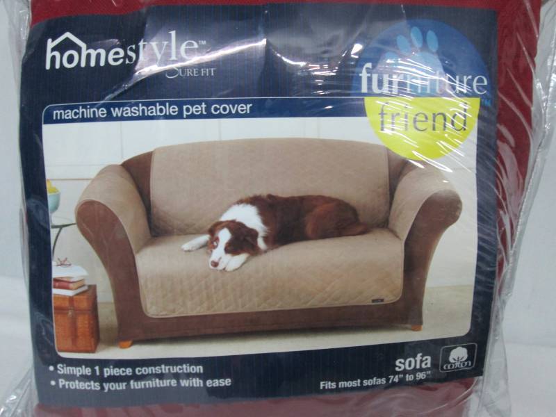 lot 28 image: Sure Fit Quilted Duck Pet Sofa Cover - Red