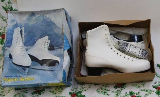 American Rocket Ladies Figure Skates