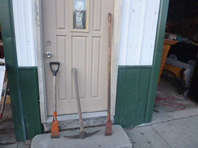2 Ice Scrappers Pick Axe