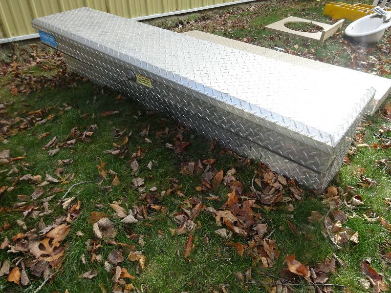 Aluminum truck side box