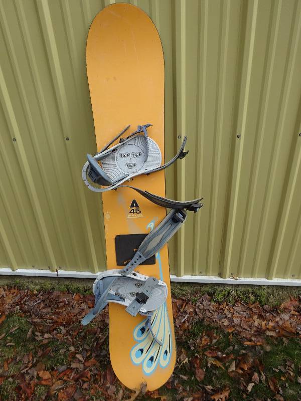 Snow board