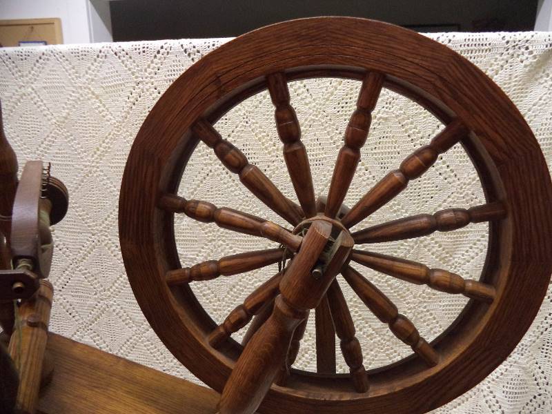 lot 5 image: Spinning Wheel
