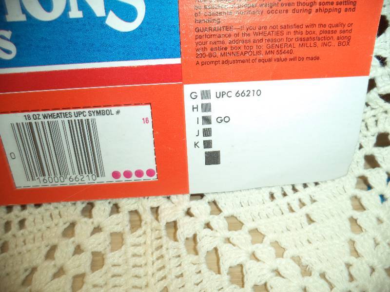 lot 11 image: Minnesota Twins Wheaties Box -1987