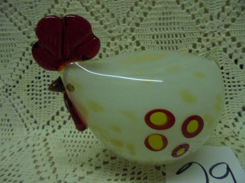 lot 29 image: Heavy Glass Rooster