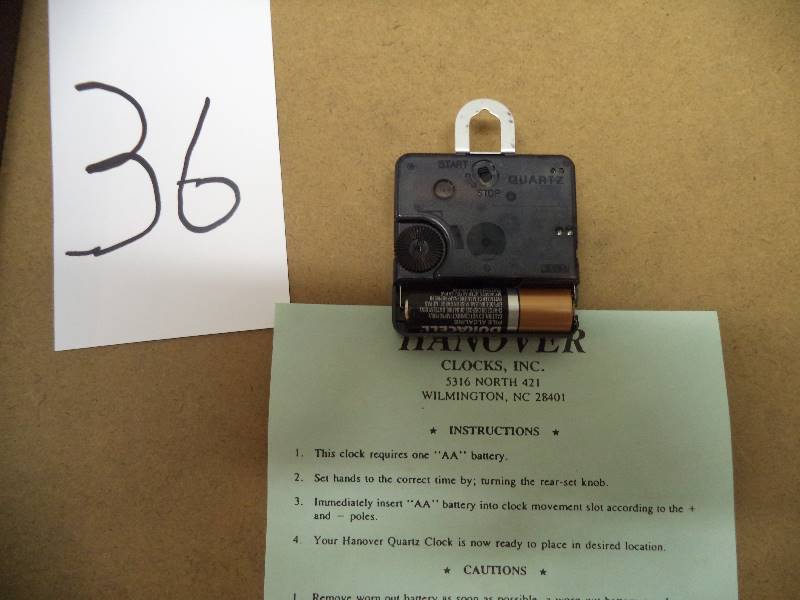 lot 36 image: Dr, Pepper Hanover Quartz Clock