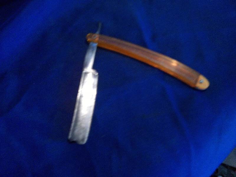 hallow ground straight edge razor