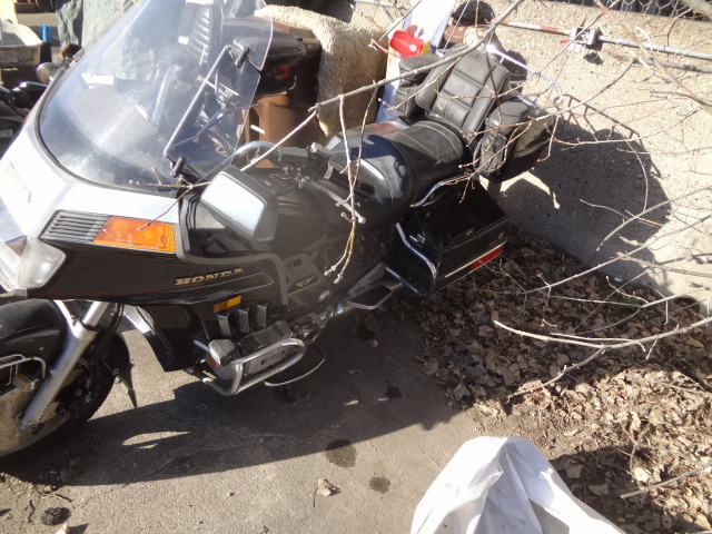 lot 2 image: 1984 Honda Gold Wing Aspencade
