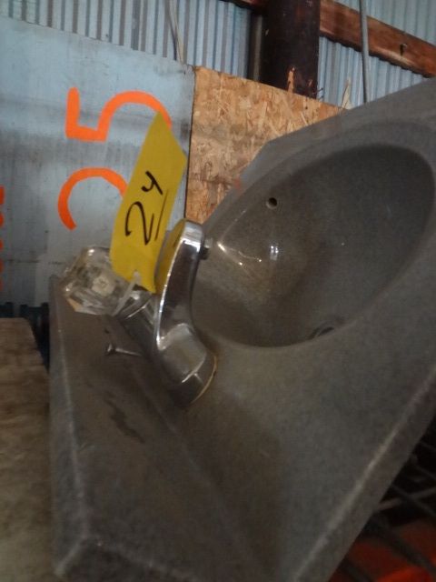 lot 24 image: SinkVanity Top