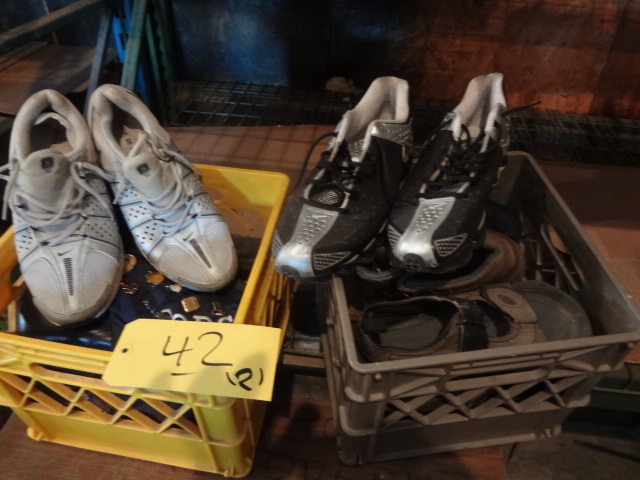 lot 42 image: Shoes