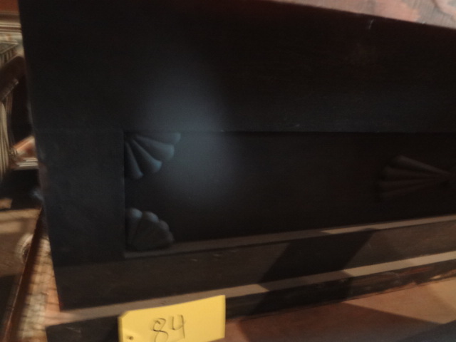 lot 84 image: Candy Store Counter Pedestal