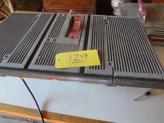 lot 129 image: Craftsman Saw, Tile Saw