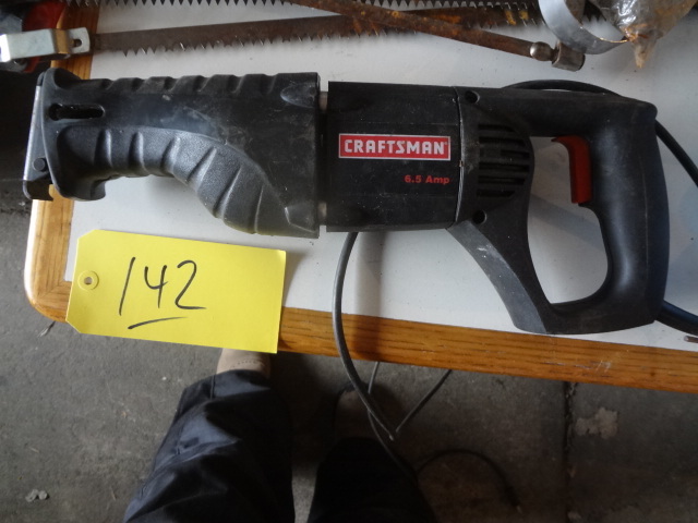 lot 142 image: Craftsman Sawz-all