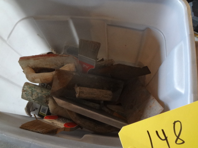 lot 148 image: Lot of Concrete Tools