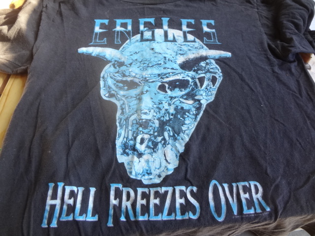lot 206 image: Rock and Roll Ts