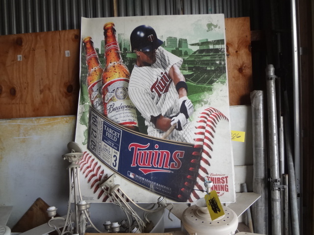 lot 306 image: Huge Twins Poster