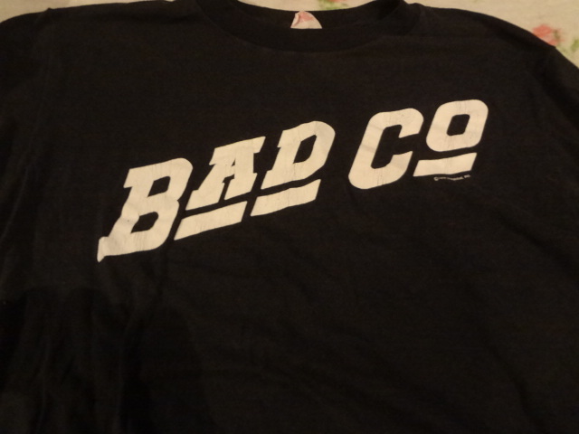 lot 331 image: Cycle Stuff Ts