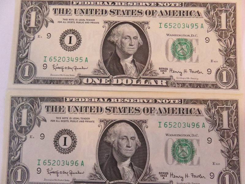 Lot of (2) One Dollar Bills