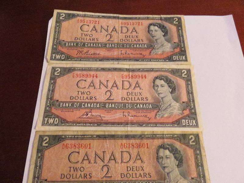 Lot of (7) Canadian Two Dollar Bills