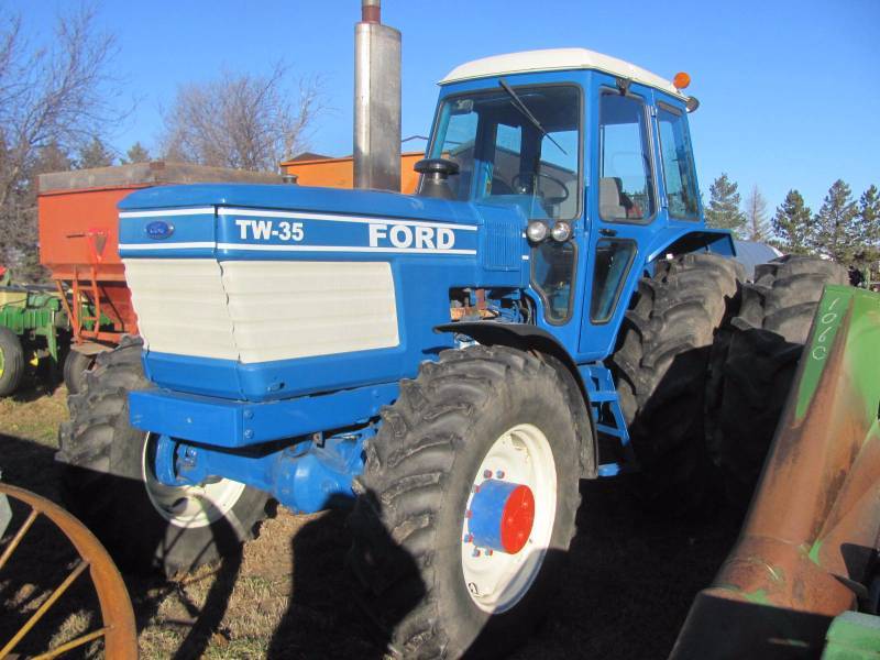 Ford TW35 tractor