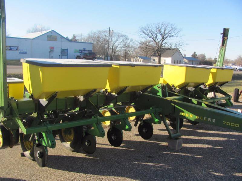 JD corn planter