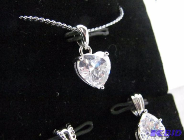 lot 134 image: 6 Piece Crystal Pendant Set