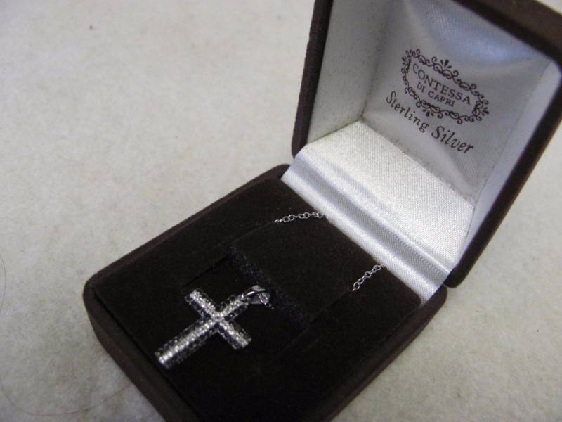 lot 136 image: Contessa Di Capri Sterling Silver Stuning Black & Crystal Studded Cross Necklace