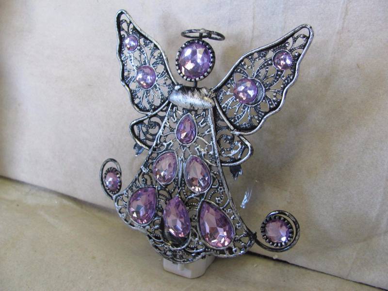 lot 158 image: Birthstone Angel Nightlight June