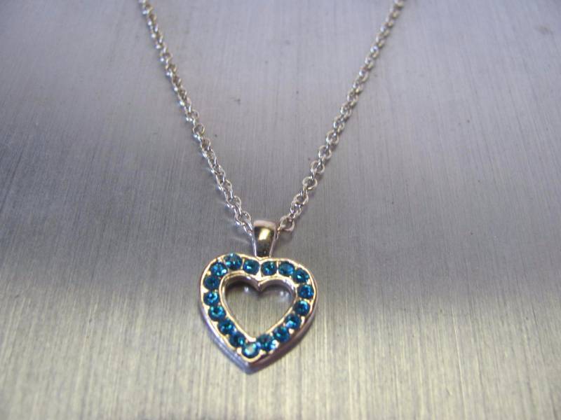 lot 165 image: December Birthstone Heart Pendent Necklace and Locket Set