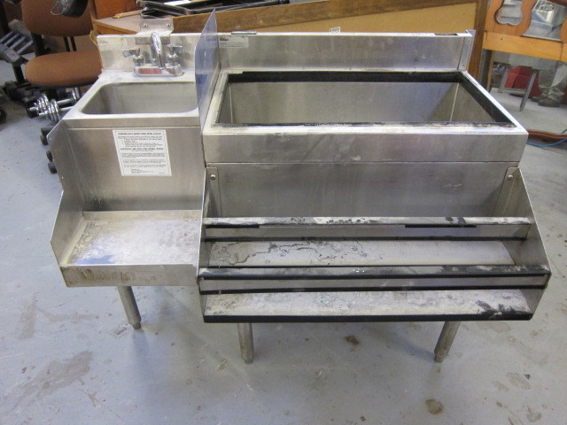 Ice and Glass Station